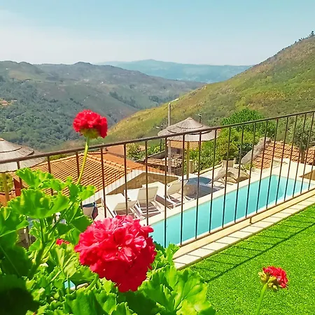Villa Cabreiro's -